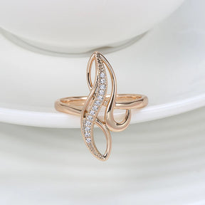 Descubra o Anel Dourado com Zircônia, perfeito para quem busca um Anel Feminino sofisticado e durável. Ideal para ocasiões especiais como casamento ou festa, o Anel Clássico oferece um brilho intenso, feito em Ouro 585 e hipoalergênico, garantindo conforto e elegância em cada detalhe.