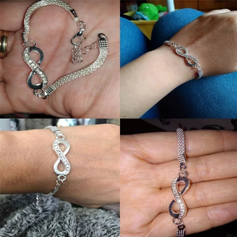 Descubra a sofisticação da Pulseira Infinito Crystal. Um acessório unissex em 8 Shape, perfeito para um estilo elegante e moderno. Com cristais delicadamente incrustados, esta pulseira é a escolha ideal para quem busca um toque de glamour versátil. Adquira já essa joia exclusiva e eleve seu estilo a novas alturas.